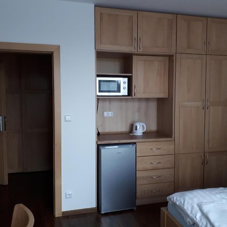 Depandance Blatov Hotel Praha Bagian luar foto